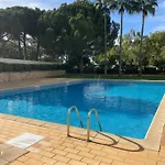 Piscine Sao Joao-balcon-parking אלבופיירה